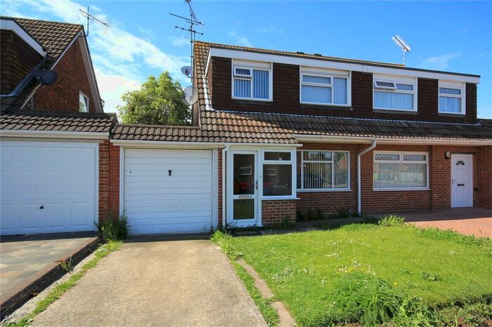 3 Bedroom Semi-Detached House To Rent In Willow Avenue, Broadstairs, CT10