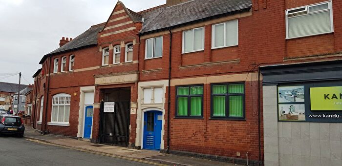 2 Bedroom Flat To Rent In Wellingborough Road, Rushden, NN10