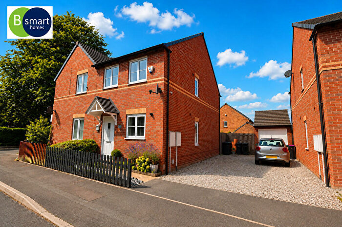 3 Bedroom Semi-Detached House For Sale In Park Road, Wath-upon-dearne, S63