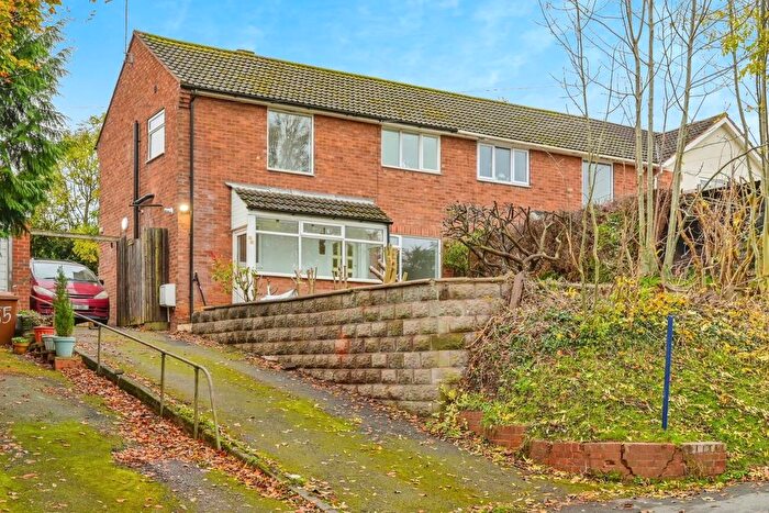 3 Bedroom Semi-Detached House To Rent In Dimbles Hill, Lichfield, WS13