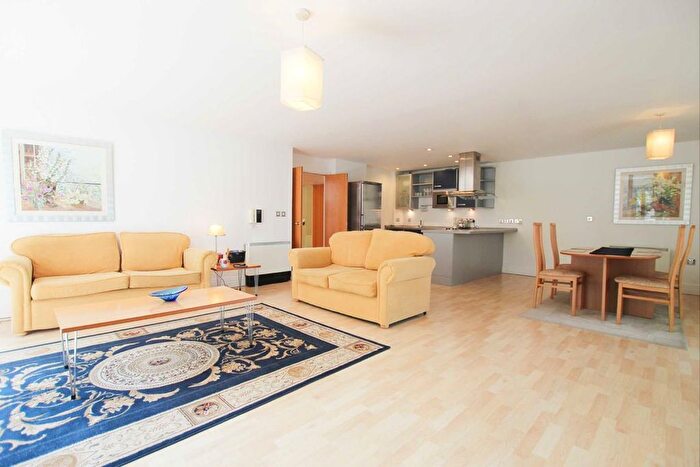 2 Bedroom Flat To Rent In Rotherhithe Street, London, SE16