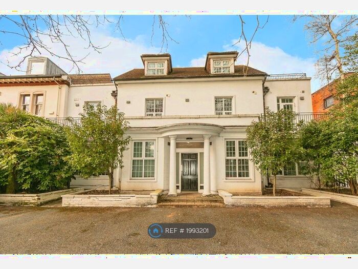 2 Bedroom Flat To Rent In London Road, Reading, RG1