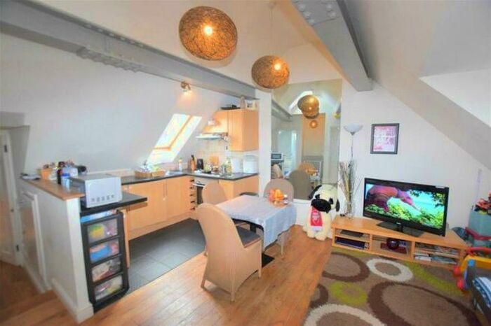 2 Bedroom Apartment To Rent In South Street, Bishops Stortford, CM23