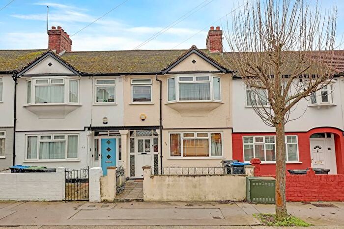 Property For Sale In Waverley Road, London, SE25