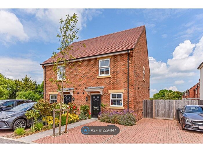 2 Bedroom Semi-Detached House To Rent In Patricia Way, Chichester, PO18