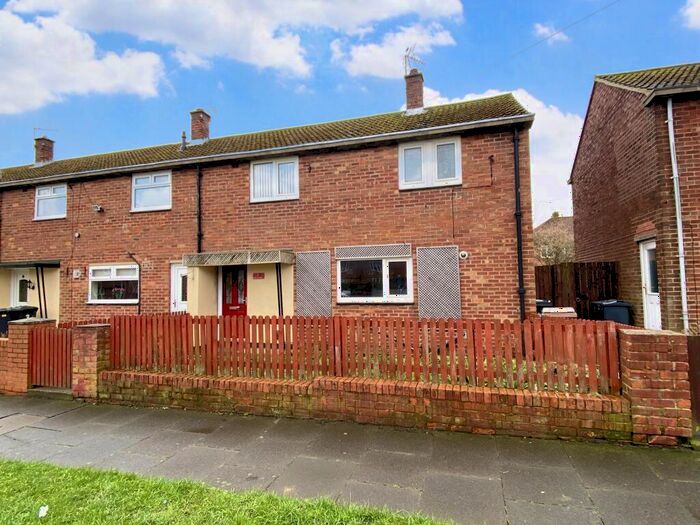 3 Bedroom Semi-Detached House To Rent In Tintern Crescent, North Shields, NE29