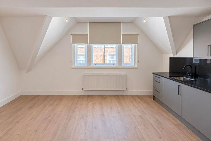 1 Bedroom Flat To Rent In St Johns Street, Colchester, CO2