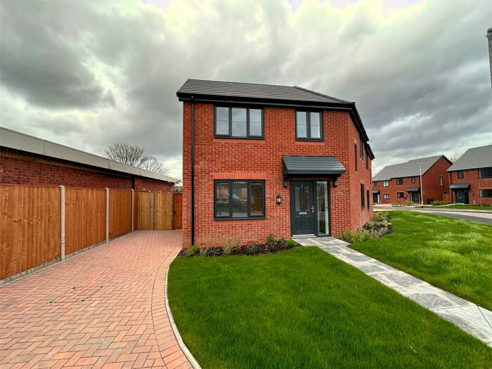 3 Bedroom Semi-Detached House To Rent In Woodland, Abby Road, B67