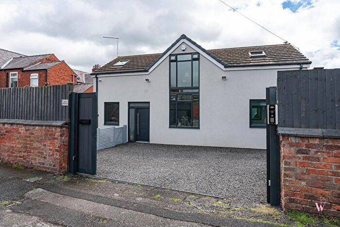 3 Bedroom Detached House For Sale In Gladstone Street, Winsford, CW7