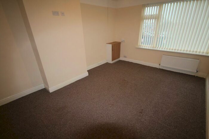 2 Bedroom Flat To Rent In Mill Lane, Old Swan, Liverpool, L13