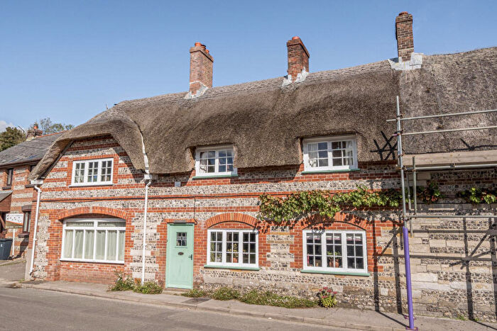 3 Bedroom Terraced House For Sale In Piddletrenthide, Dorchester, DT2