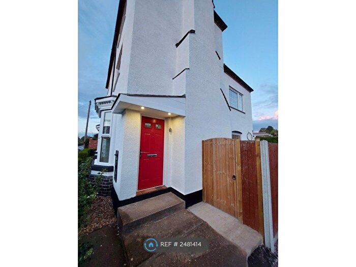 2 Bedroom Maisonette To Rent In Main Road, Ombersley, Droitwich, WR9