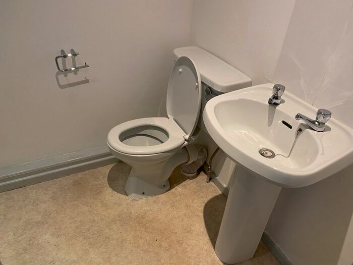 2 Bedroom Town House To Rent In Bartholomew Court, Coventry, CV3