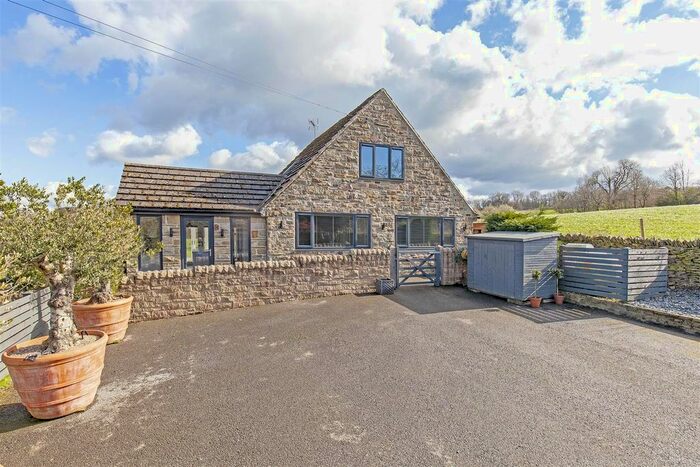 2 Bedroom Cottage To Rent In Hillside Cottage, Matlock Road, Chesterfield, S42