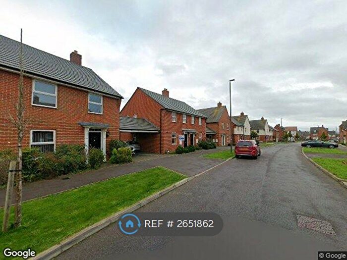 3 Bedroom Semi-detached House To Rent In Coronet Road, Broughton, Aylesbury, HP22