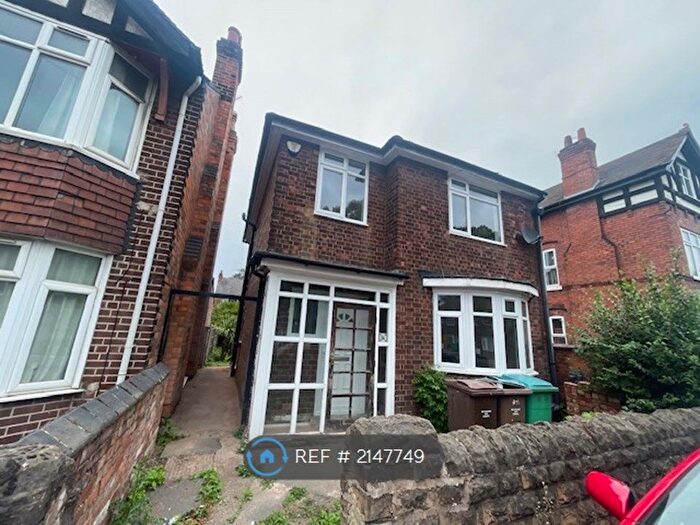 3 Bedroom Detached House To Rent In Beeston Road, Nottingham, NG7