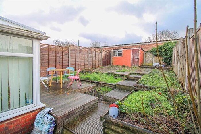 2 Bedroom Terraced House For Sale In Altham Grove, Harlow, CM20