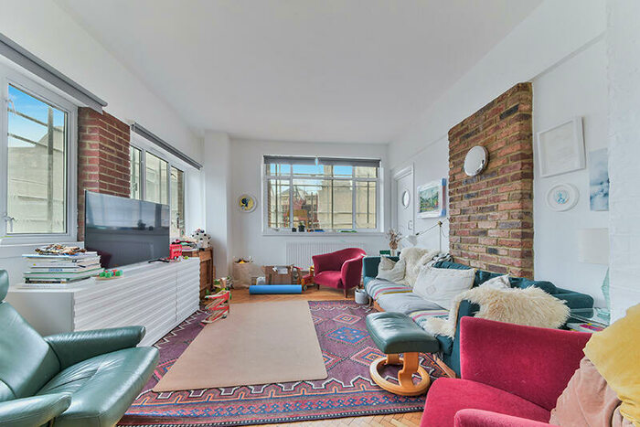 2 Bedroom Apartment To Rent In Grove House, London Fields London, E9