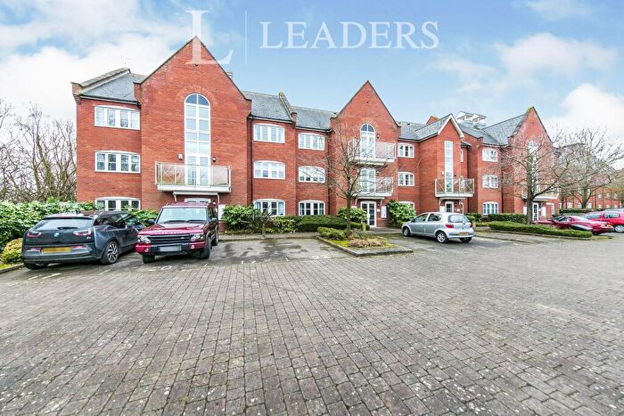 2 Bedroom Flat To Rent In New Quay Court, Melton, IP12