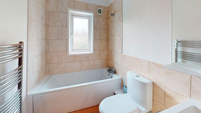 4 Bedroom Terraced House To Rent In Manship Road, Mitcham, CR4
