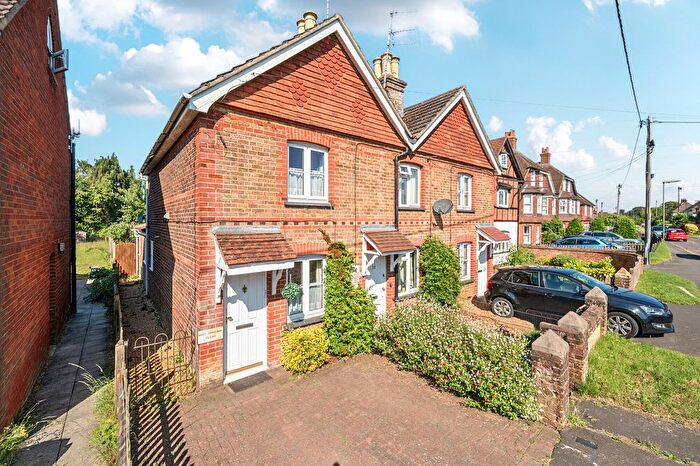2 Bedroom End Terrace House For Sale In Chapel Lane, Milford, GU8