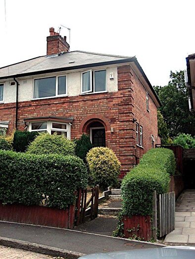 4 Bedroom House To Rent In Langford Grove, B17