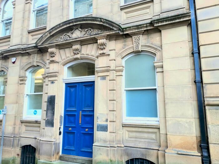 2 Bedroom Flat To Rent In Bond Street, Dewsbury, WF13