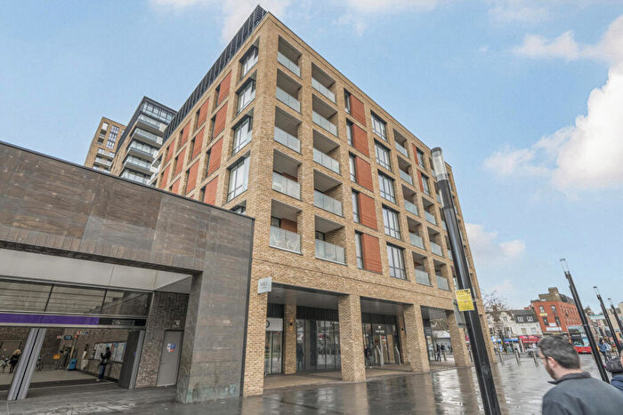 2 Bedroom Apartment For Sale In Victory Parade, Plumstead Road, London, SE18