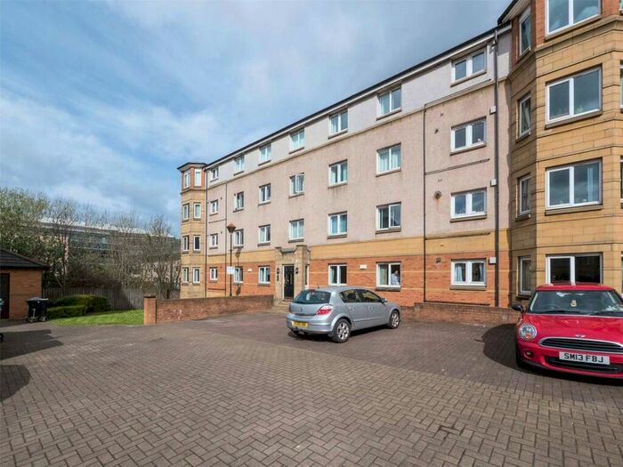 2 Bedroom Garage / Parking To Rent In Easter Dalry Place, Edinburgh, EH11