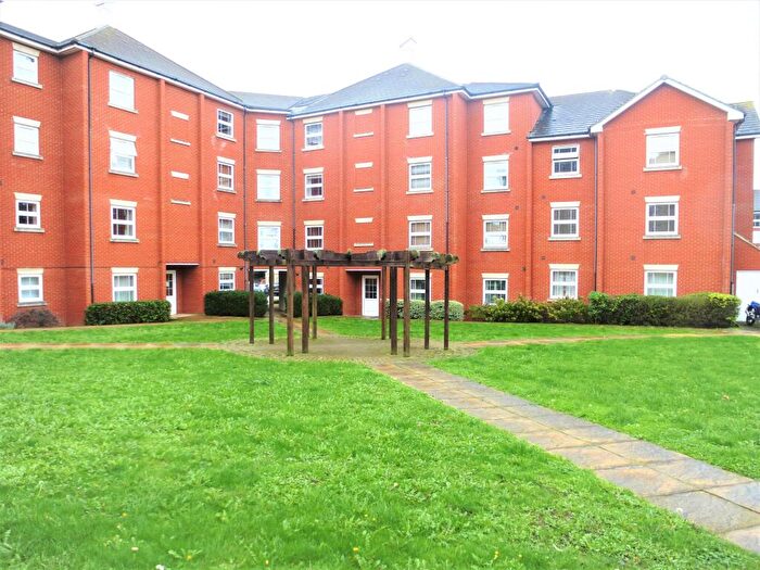 2 Bedroom Flat To Rent In Maltings Way, Bury St. Edmunds, IP32