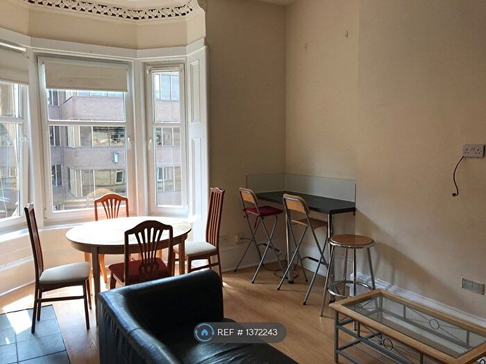5 Bedroom Flat To Rent In Bath Street, Glasgow, G2