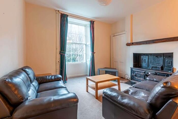 3 Bedroom Flat To Rent In Summerhall Square, Edinburgh, EH9