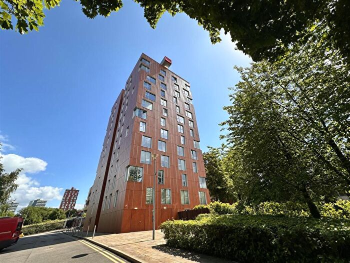 1 Bedroom Apartment To Rent In Emmeline Tower, Dalton Street, Manchester, M40