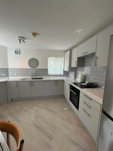 3 Bedroom Semi-Detached House To Rent In Rolls Crescent, Manchester, M15