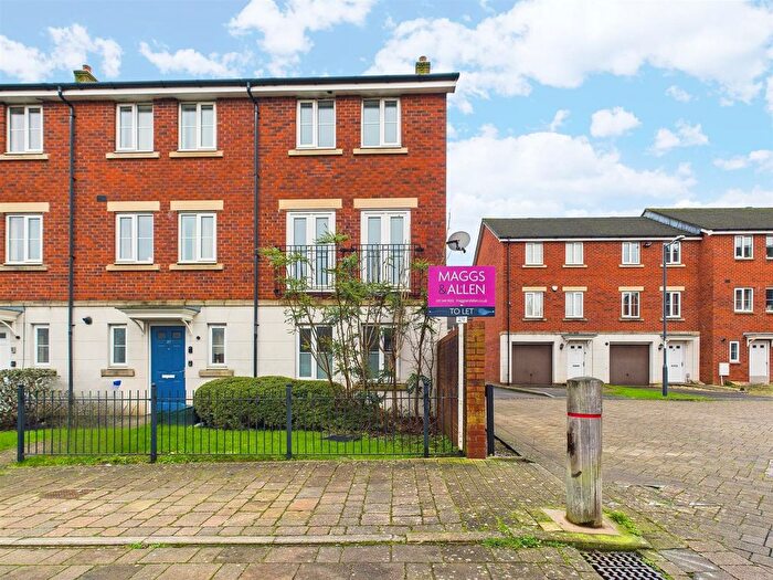 4 Bedroom Property To Rent In Beatrix Place, Horfield, Bristol, BS7