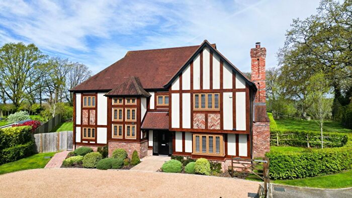 5 Bedroom Detached House For Sale In Parsonage Croft, Etchingham, TN19