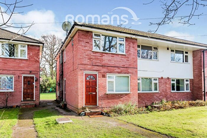 2 Bedroom Flat To Rent In Prospect Road, Farnborough, GU14