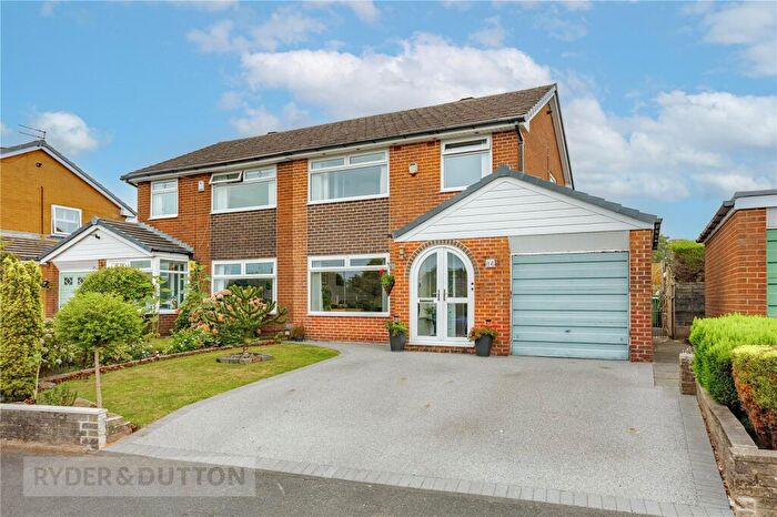 3 Bedroom Semi-Detached House For Sale In Arnside Avenue, Chadderton, Oldham, Greater Manchester, OL9