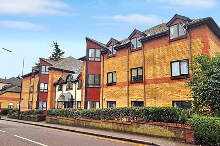 1 Bedroom Flat To Rent In Brooklands Court, Hatfield Road, St Albans, AL1