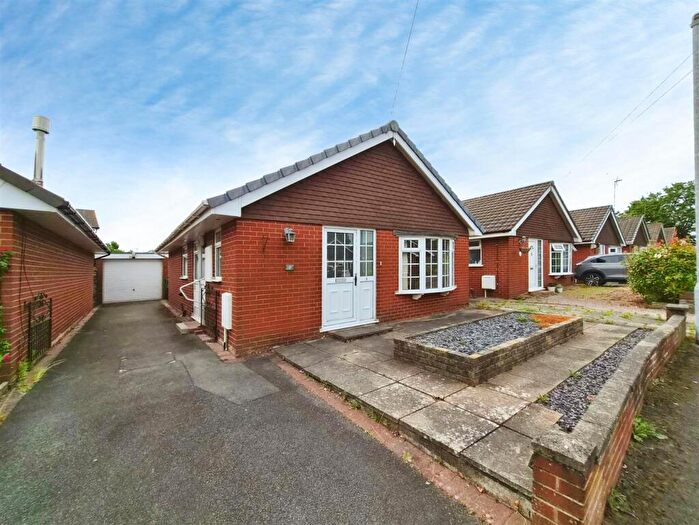 2 Bedroom Detached Bungalow For Sale In Dee Close, Sandbach, CW11
