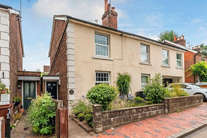 2 Bedroom Semi Detached House For Sale In Frant Road, Tunbridge Wells, TN2