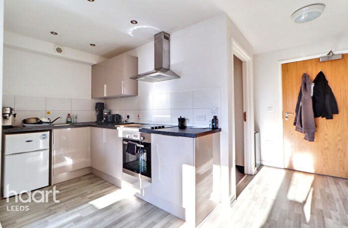 1 Bedroom Apartment For Sale In Holborn Approach, Leeds, LS6