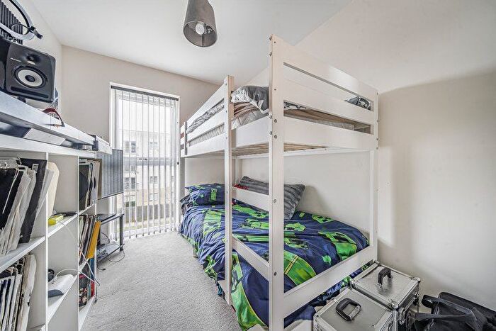 2 Bedroom Flat For Sale In Chilton House, Stevenage, Hertfordshire, SG1
