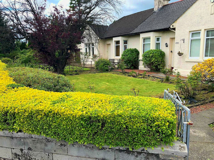 2 Bedroom Semi-Detached House To Rent In Paisley Road West, Crookston, Glasgow, G52