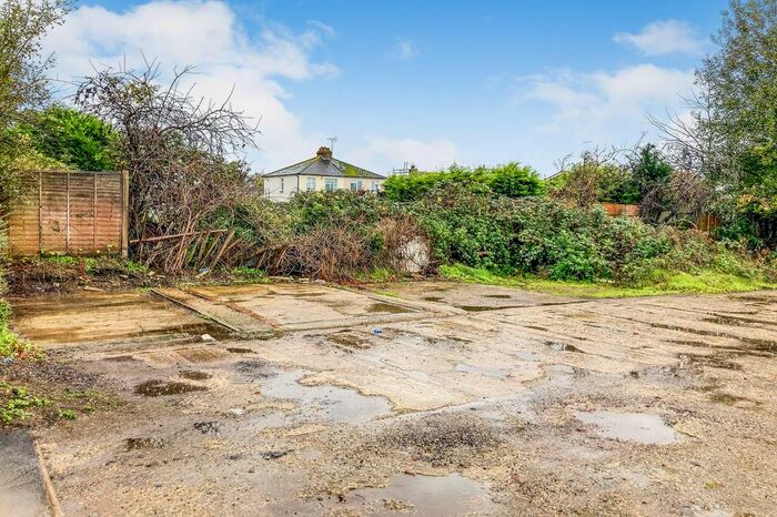 Property For Sale In Westwood Road, East Peckham, Tonbridge, TN12