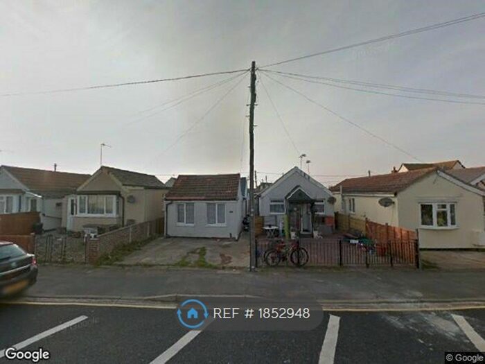 2 Bedroom Bungalow To Rent In Meadow Way, Jaywick, Clacton-On-Sea, CO15