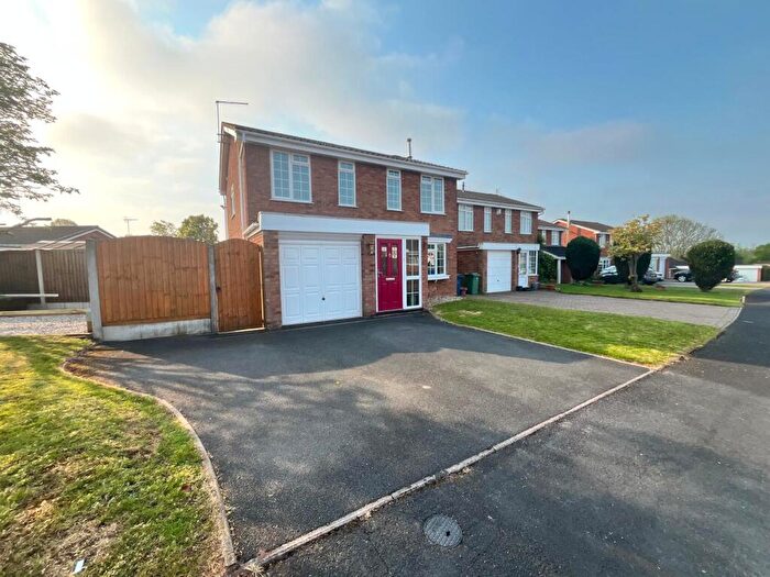 4 Bedroom Detached House To Rent In Stretton Avenue, Stafford, ST16