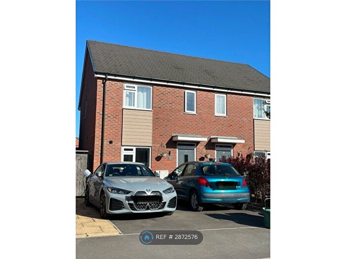 3 Bedroom Semi Detached House To Rent In Poplar Drive, Stratford-Upon-Avon, CV37