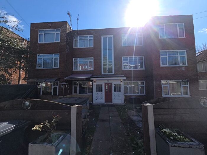1 Bedroom Flat To Rent In Baguley Crescent, Middleton, Manchester, M24