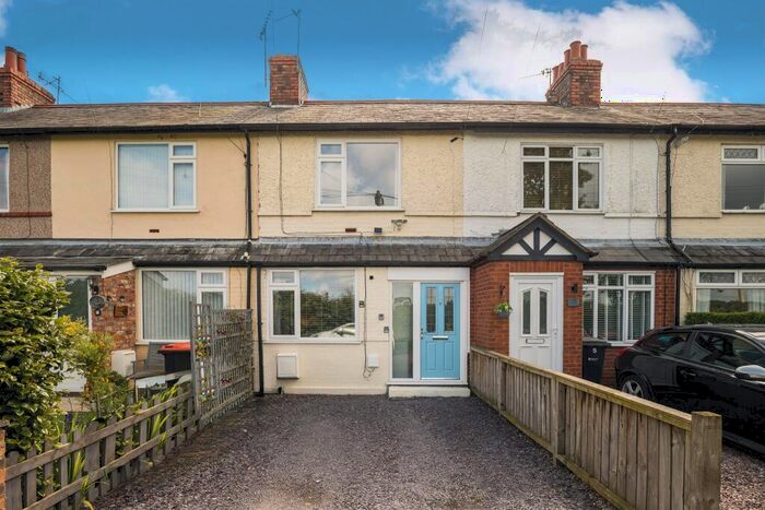 2 Bedroom Terraced House For Sale In Mount Pleasant, Elton, Chester, CH2